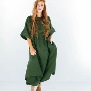 NWOT The Ema Dress in Kombu (Size M/L)